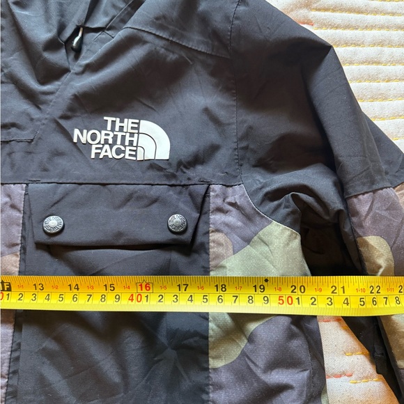 North Face Men Balfron Four Camo Print Men’s Medium Snow Boarding. Flaw - Picture 3 of 9